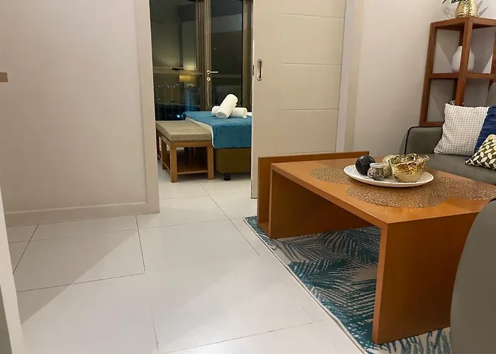 Apartment Fabulous Skyline Kl Greenbelt Makati *